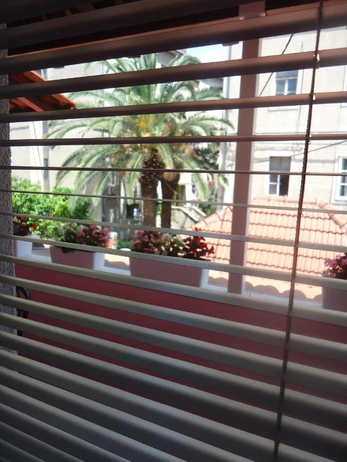 Apartment Dalmatino Сплит Экстерьер фото